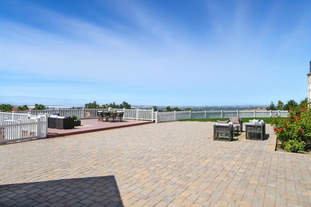 44989 Vista Del Sol, Fremont CA: https://media.crmls.org/mediaz/b00f595b-c387-451b-a2e4-23c1d53444f1.jpg