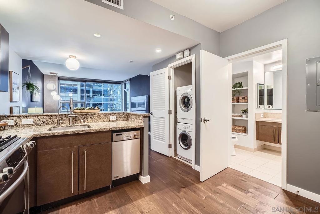 321 10th Ave - photo 10