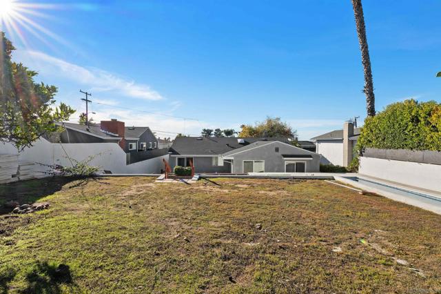 2103 Garfield, San Diego CA: https://media.crmls.org/mediaz/b0112065-8625-4717-b45e-55bdac02b77c.jpg