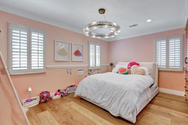 36 Coronado Pointe, Laguna Niguel CA: https://media.crmls.org/mediaz/b013718e-f027-434b-9f57-bdf0dbb8686b.jpg