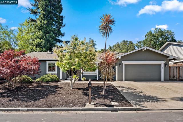 109 Baldwin Dr, Danville CA: https://media.crmls.org/mediaz/b013ffba-3592-4127-bba2-4f59281142d0.jpg