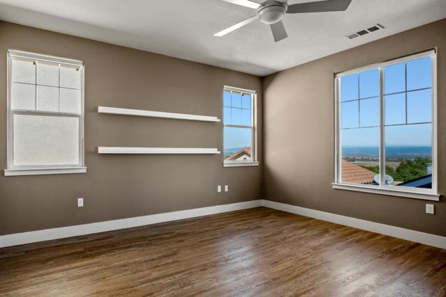 18599 McClellan Circle,  CA: https://media.crmls.org/mediaz/b0148dcb-bb69-4332-a6dc-0d8261dc48fc.jpg