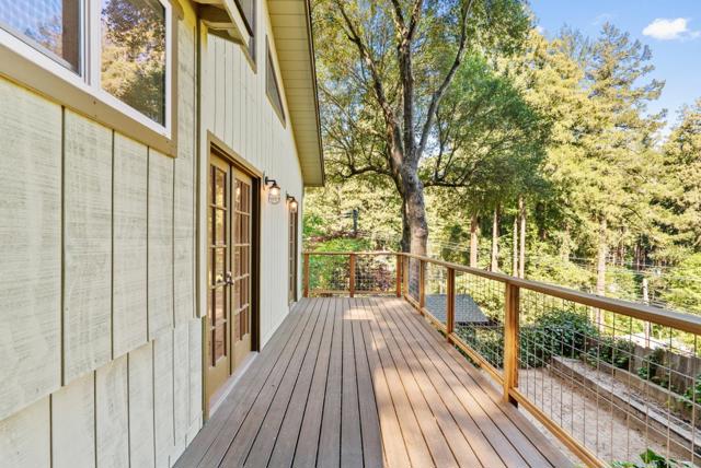 606 Madrona Road, Boulder Creek CA: https://media.crmls.org/mediaz/b0157b13-0b84-4959-8413-45135d750926.jpg
