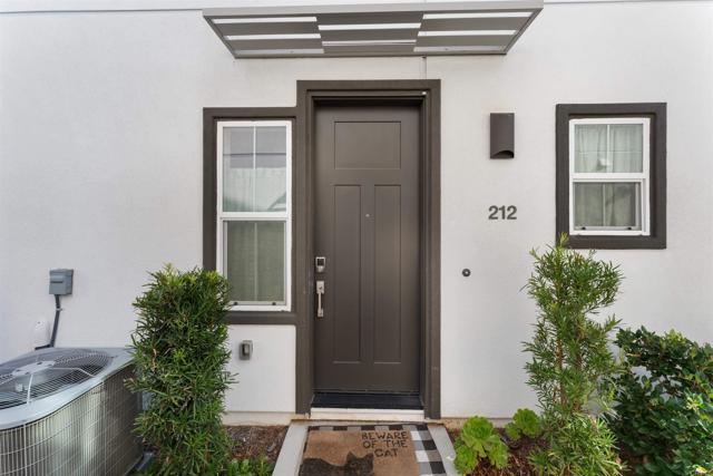 Detail Gallery Image 30 of 39 For 212 Perennial Pl, Fallbrook,  CA 92028 - 3 Beds | 2/1 Baths