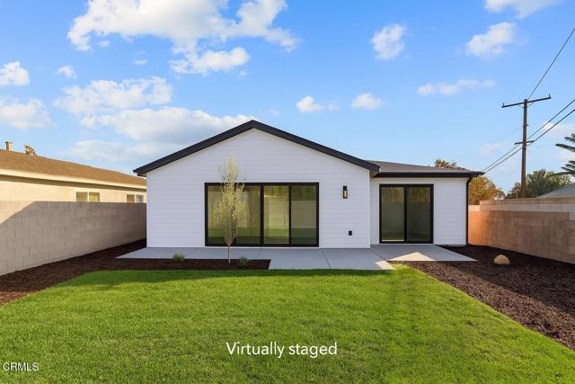 Detail Gallery Image 3 of 14 For 1443 N 6th St, Port Hueneme,  CA 93041 - 3 Beds | 3 Baths