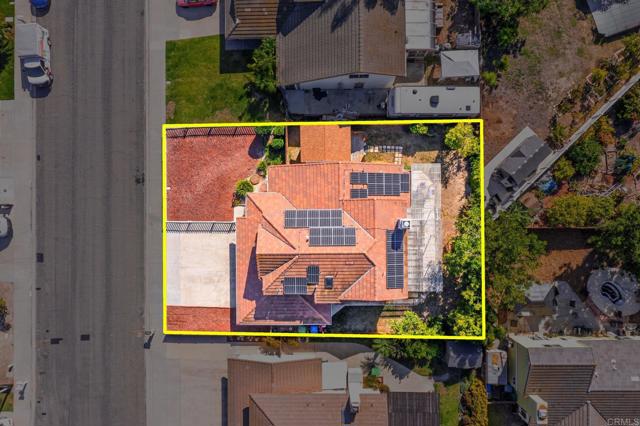 Detail Gallery Image 7 of 48 For 4499 Pebble Beach Dr, Oceanside,  CA 92057 - 4 Beds | 3 Baths