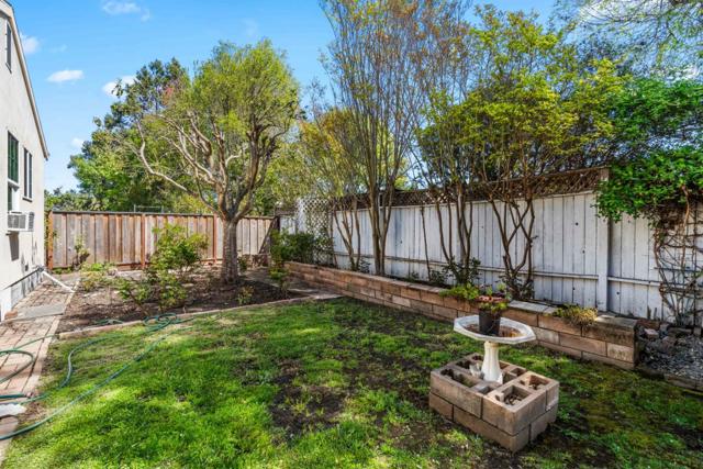 1116 17th Avenue, Redwood City CA: https://media.crmls.org/mediaz/b018a214-9f6b-4b22-8ff0-77606aeec350.jpg