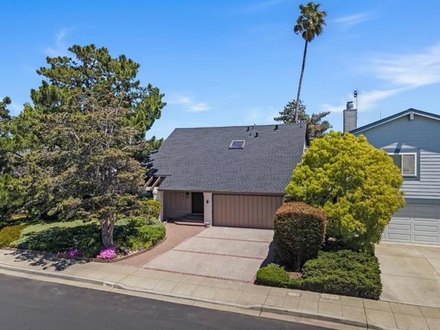 354 Port Royal Avenue, Foster City CA: https://media.crmls.org/mediaz/b018f94b-1bf7-41d4-9912-ce10e39f51b3.jpg