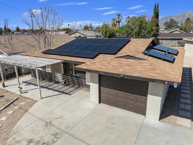 259 & 255 W 6th Street, San Jacinto CA: https://media.crmls.org/mediaz/b0190039-b32f-409a-9b87-27b6c26715ec.jpg