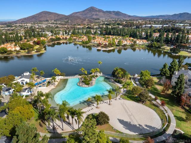 2075 Lakeridge Cir, Chula Vista, California 91913, 2 Bedrooms Bedrooms, ,2 BathroomsBathrooms,Condominium,For Sale,Lakeridge Cir,240027874SD