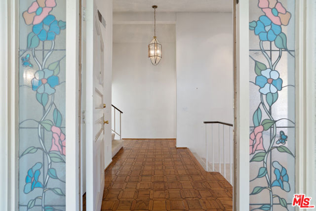 1943 Stonesgate Street, Westlake Village CA: https://media.crmls.org/mediaz/b01a0949-0d11-4f7a-8a0c-7db631f5f4bd.jpg