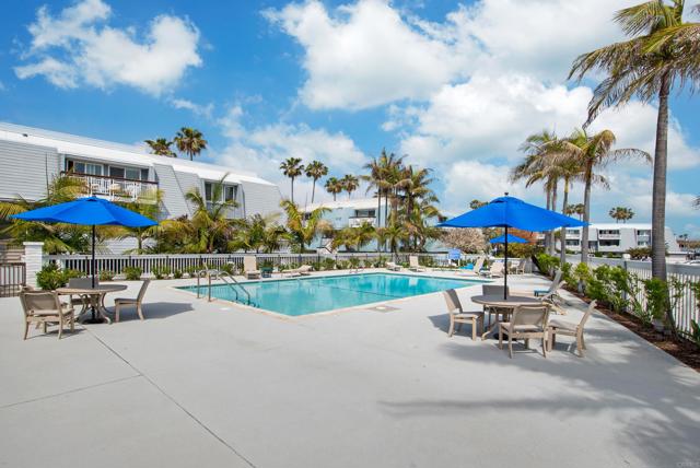 Detail Gallery Image 32 of 41 For 5 Montego, Coronado,  CA 92118 - 2 Beds | 2 Baths