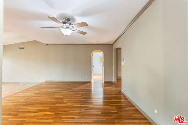 8334 Capistrano Avenue photo 8