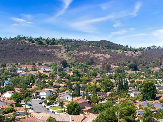 909 Lacebark Street, San Marcos CA: https://media.crmls.org/mediaz/b01c6c15-c848-4e05-ba9e-da77261464ed.jpg