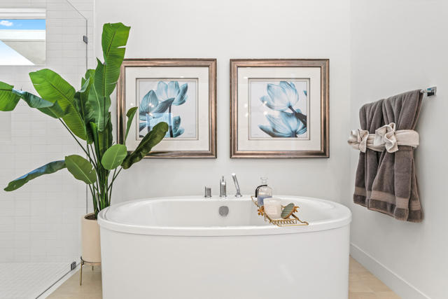 4384 Arcada Street, Palm Springs, CA 92262