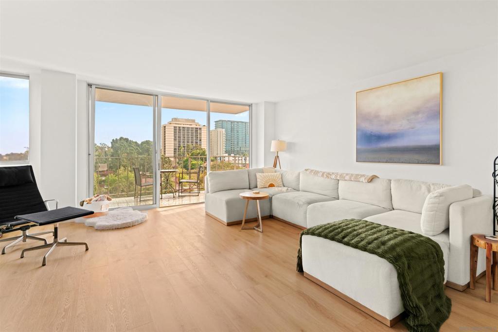 3635 7th Ave - photo 2