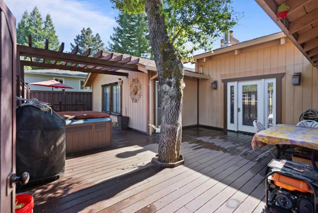 267 Crows Nest Drive, Boulder Creek CA: https://media.crmls.org/mediaz/b01df753-3970-4d10-917d-2f27961e2124.jpg