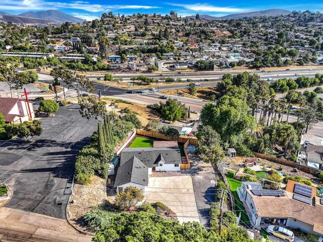 10183 Madrid Way, Spring Valley CA: https://media.crmls.org/mediaz/b01e3e5b-e98a-4fc1-9c45-4ce4a51ee8f0.jpg