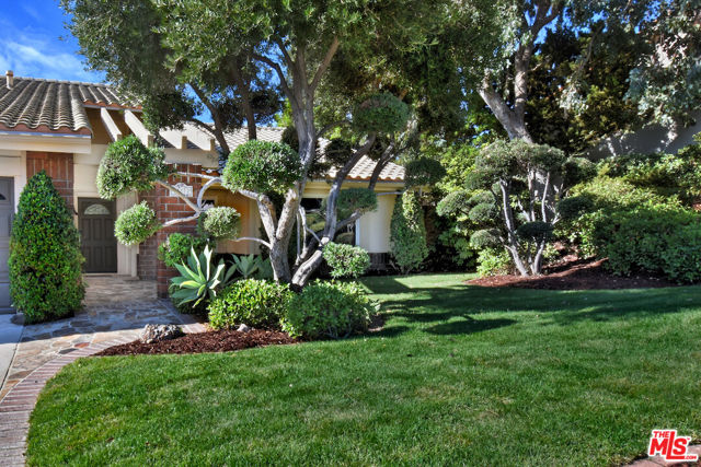 19272 Pebble Beach Place photo 7