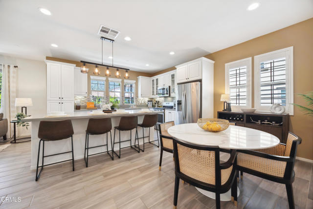 Detail Gallery Image 10 of 67 For 865 Orchid Way a,  Azusa,  CA 91702 - 3 Beds | 3/1 Baths