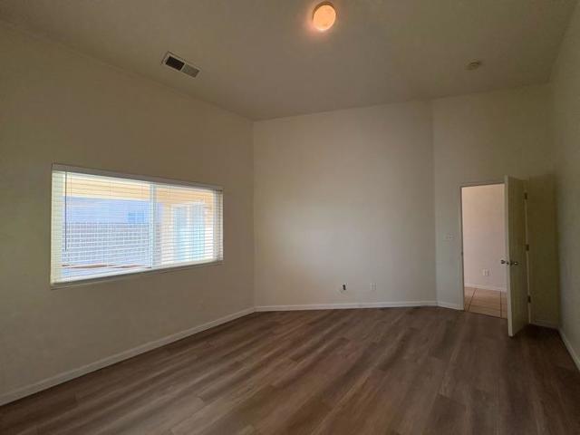 2443 N Shoemaker Avenue, Merced CA: https://media.crmls.org/mediaz/b01ff50f-2bd6-4fef-a833-4b1d4cd252d6.jpg