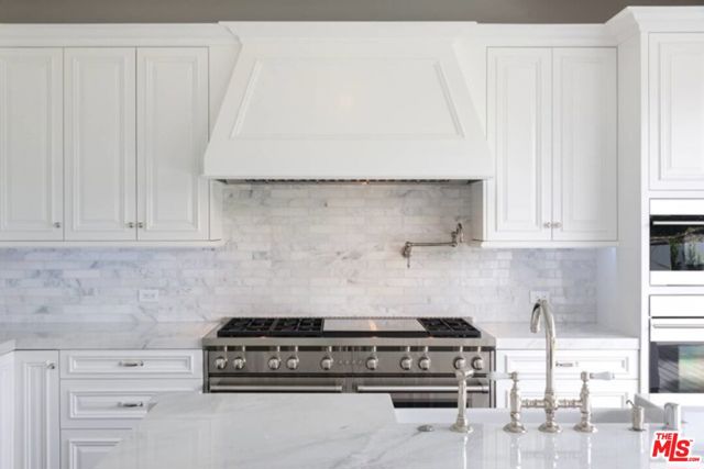 10338 Keswick Avenue, Los Angeles CA: https://media.crmls.org/mediaz/b021485f-60bc-4865-9cde-4f24cbc2141d.jpg