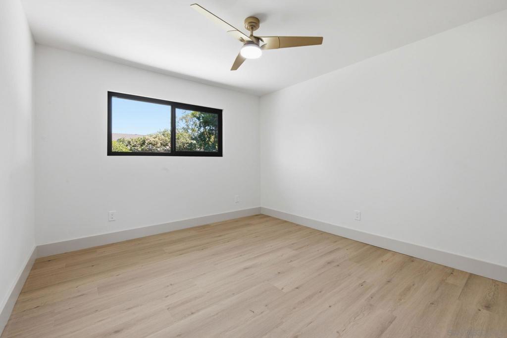 3227 Mercer - photo 11