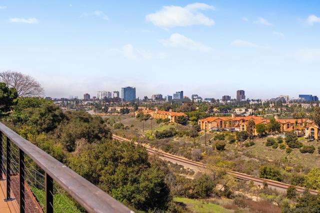 4460 Huggins St, San Diego CA: https://media.crmls.org/mediaz/b021f2a3-cb29-48e9-b306-409cc926008b.jpg