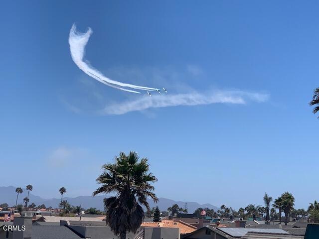 5114 Marlin Way, Oxnard CA: https://media.crmls.org/mediaz/b023609b-05b9-4e2f-96b2-f4a65d8843a2.jpg