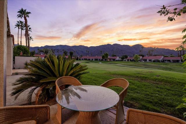 78136 Calle Norte, La Quinta CA: https://media.crmls.org/mediaz/b023bfb7-25b0-49d2-bf83-febf444221fc.jpg