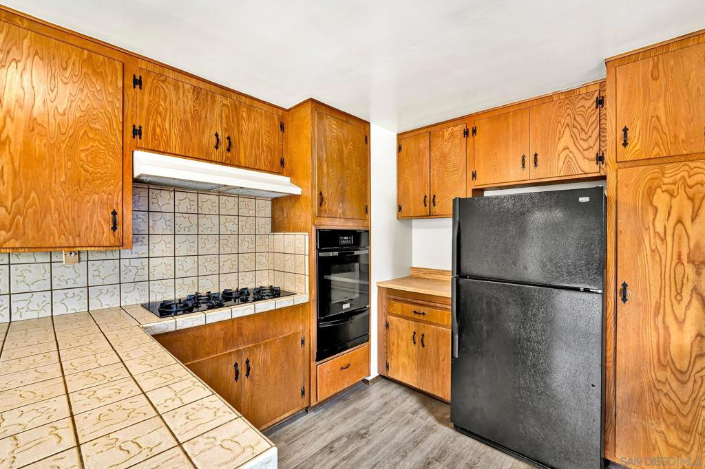 328 9th St - photo 16