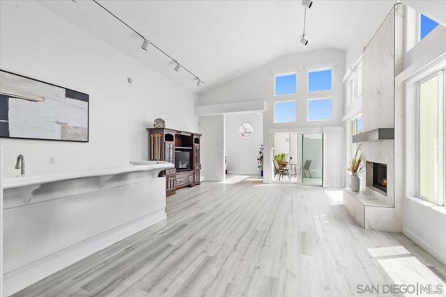 3960 Garfield St., Carlsbad CA: https://media.crmls.org/mediaz/b0266894-8111-47c0-9454-b5c0a570f5c9.jpg
