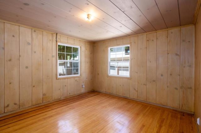 774 Chestnut Street, San Carlos CA: https://media.crmls.org/mediaz/b0271d3e-3606-4535-9482-490003060ae3.jpg