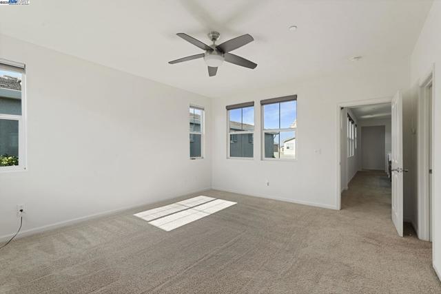 1025 S Fowler Ln, Mountain House CA: https://media.crmls.org/mediaz/b027eab1-7540-4847-a1c1-3f8c6ba728c6.jpg
