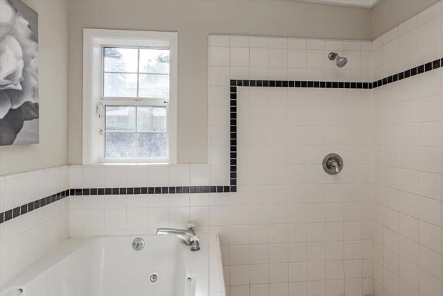 1445 Day Valley Road, Aptos CA: https://media.crmls.org/mediaz/b028b48e-96e7-4d63-b1f5-bb97e7aae818.jpg