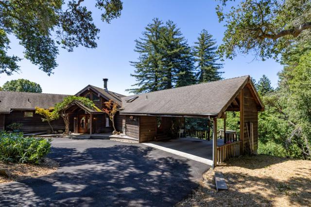 994 Laurel Grove Drive, Soquel CA: https://media.crmls.org/mediaz/b0292ff2-77dd-4871-8d04-07630f23a198.jpg