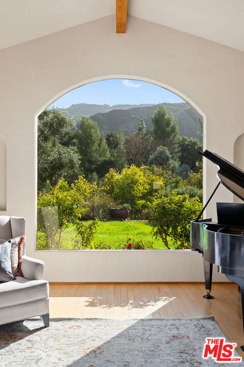 2175 Cold Canyon Road, Calabasas CA: https://media.crmls.org/mediaz/b02a61d6-af51-4280-8d53-556b74fd0348.jpg
