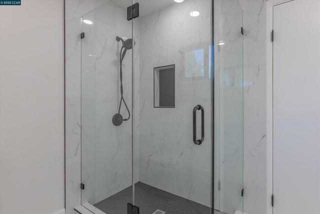 1821 S Main St, Walnut Creek CA: https://media.crmls.org/mediaz/b02adb17-3d5a-4177-966a-3a8d6416371d.jpg