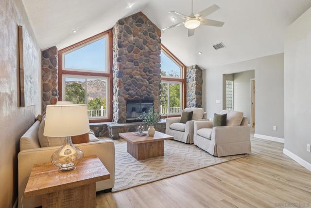 11810 Hi Ridge Rd, Lakeside CA: https://media.crmls.org/mediaz/b02adfe9-a3c0-4f7d-9444-807e2068cca9.jpg