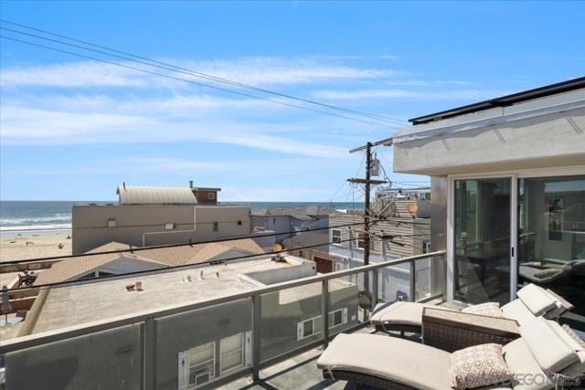 710 Verona Court, San Diego CA: https://media.crmls.org/mediaz/b02b3626-f2a8-42ec-b017-b59d13011096.jpg