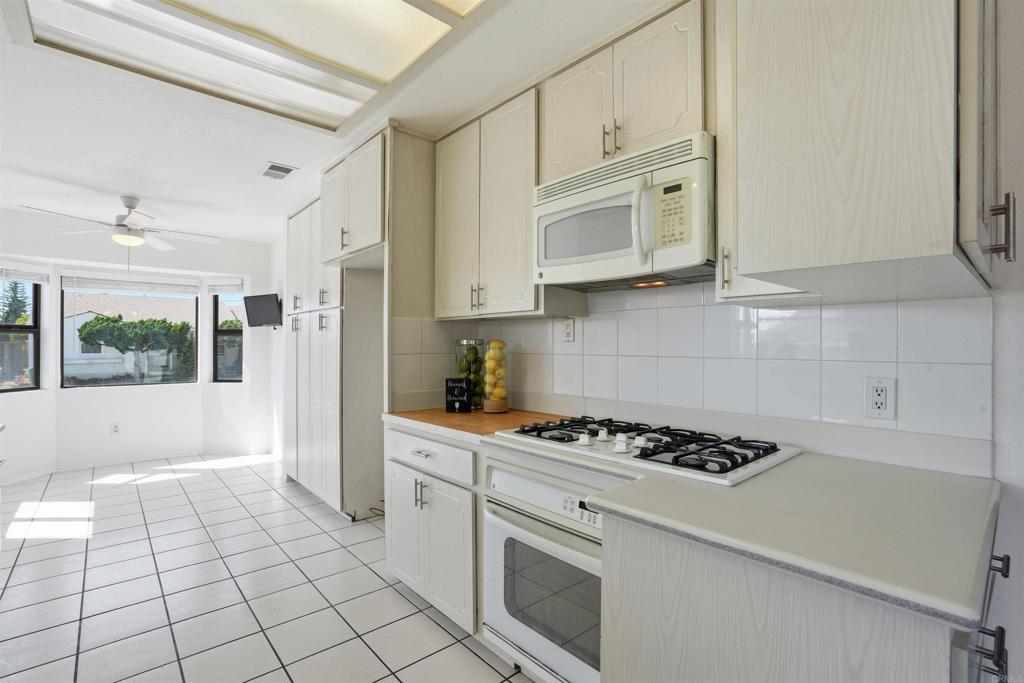 6751 Carthage Street - photo 10