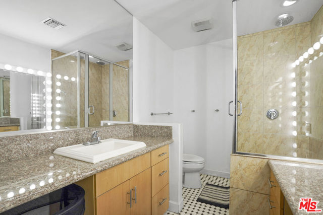 7017 Vicky Avenue, West Hills CA: https://media.crmls.org/mediaz/b02c974d-136c-4830-a0ad-b031bc6d6e82.jpg