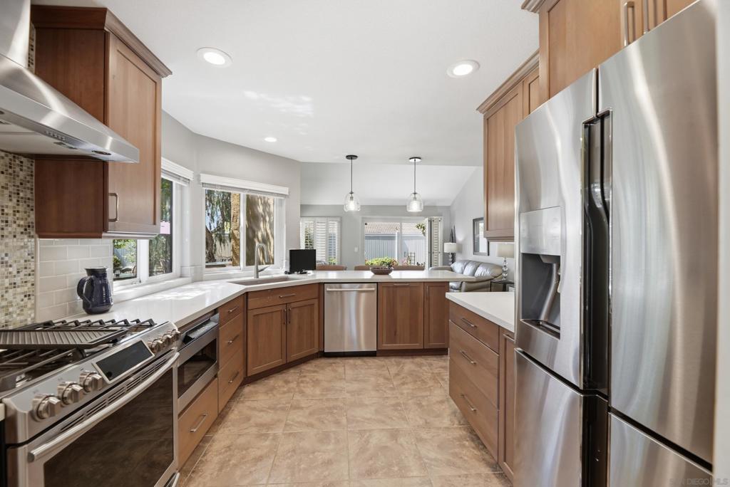 18324 Hampshire Ln - photo 9