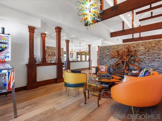 8018 La Milla, Rancho Santa Fe CA: https://media.crmls.org/mediaz/b02f320e-7087-4782-bffe-70935e85e2af.jpg