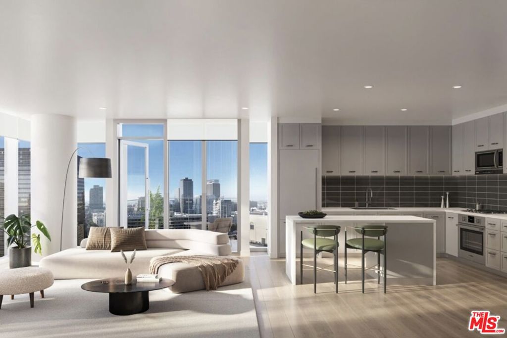 744 S Figueroa Street #3909