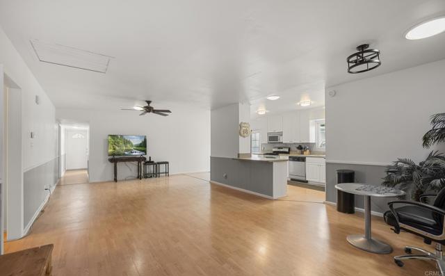 Detail Gallery Image 8 of 21 For 3168 Florine Dr, Lemon Grove,  CA 91945 - 5 Beds | 3 Baths