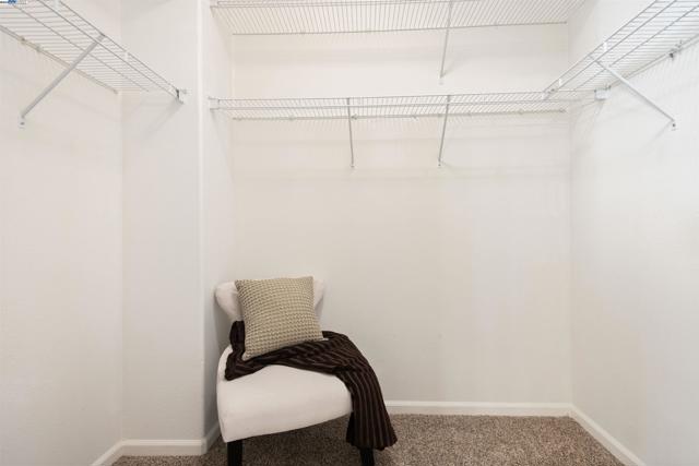 181 Maidenhair St, Pittsburg CA: https://media.crmls.org/mediaz/b0314d4d-7a05-4476-826b-53d42359e9d4.jpg