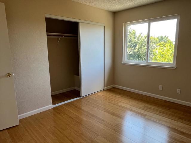 1037 Evans Court, Hayward CA: https://media.crmls.org/mediaz/b031db14-3e5a-42b6-a075-a9775a8958cf.jpg