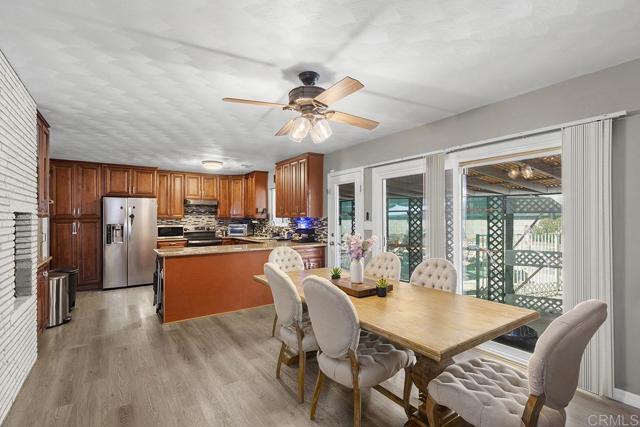 Detail Gallery Image 12 of 37 For 1219 Wren St, San Diego,  CA 92114 - 5 Beds | 4 Baths