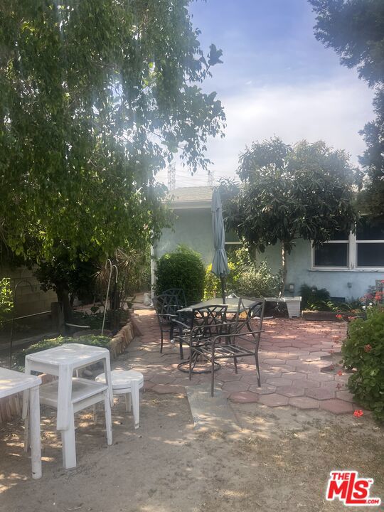 15952 Kalisher Street photo 7